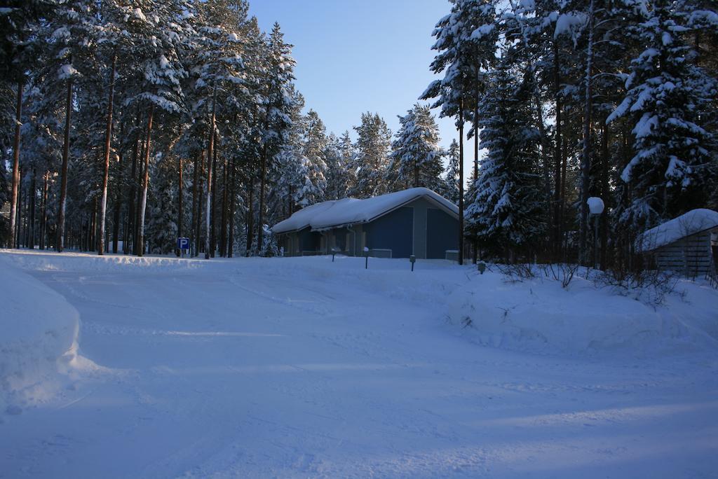 Hotel Lohijaerven Eraekeskus Lohijärvi Exterior foto
